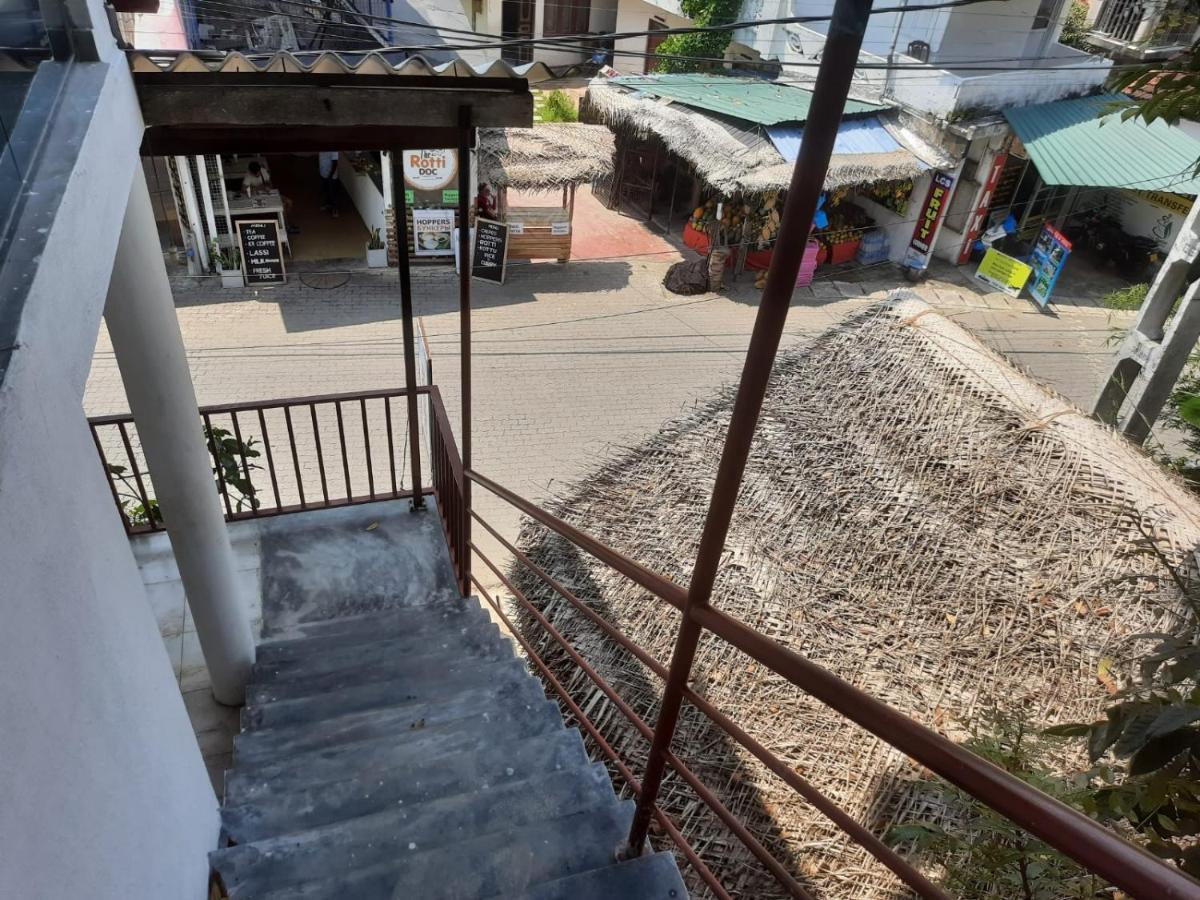 Bluefin Place To Stay Unawatuna Exterior photo